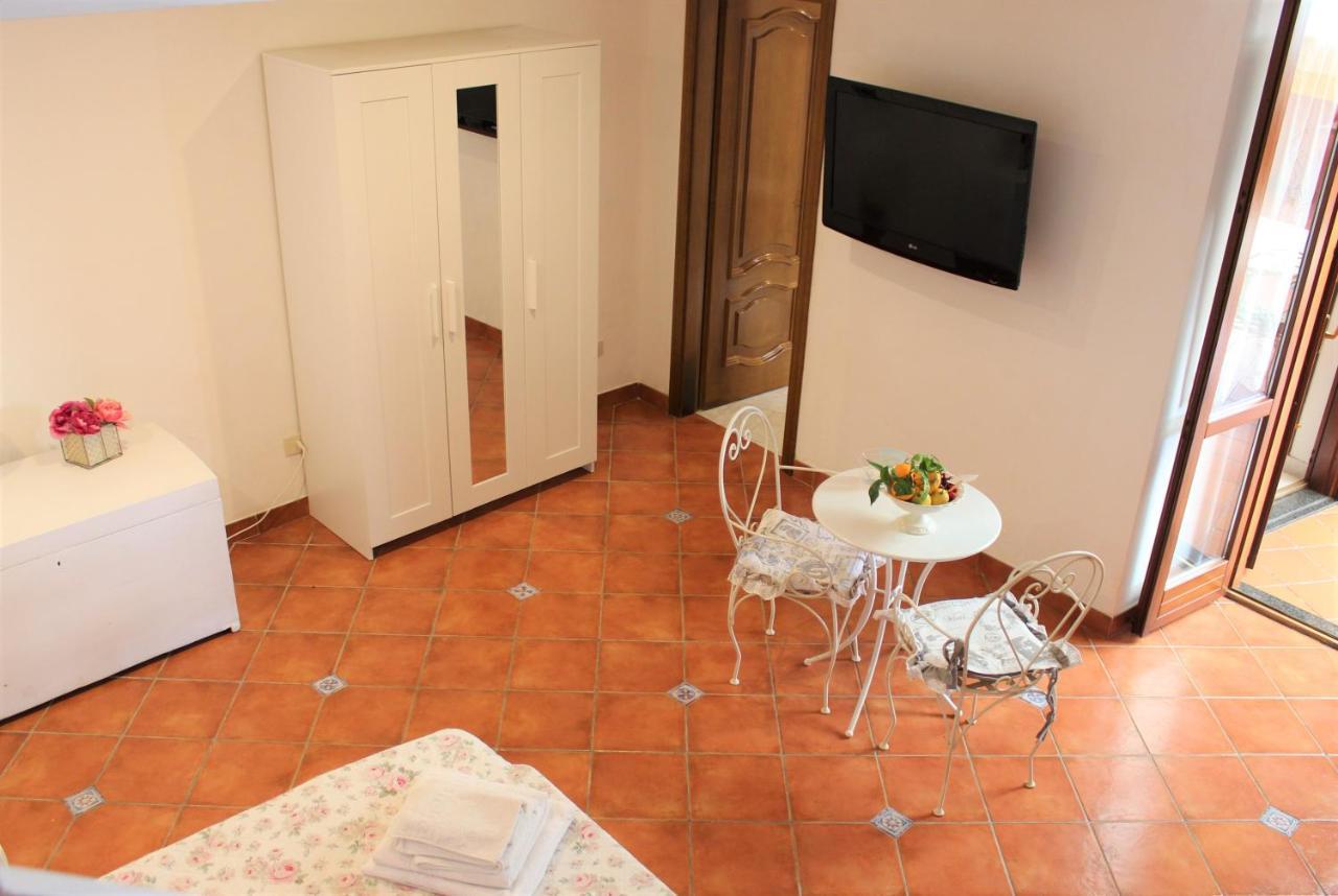 B&B Country Chic Vico Equense Bagian luar foto